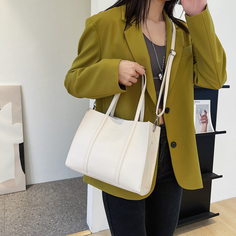 Large Capacity Bag Women's Spring New Fashion