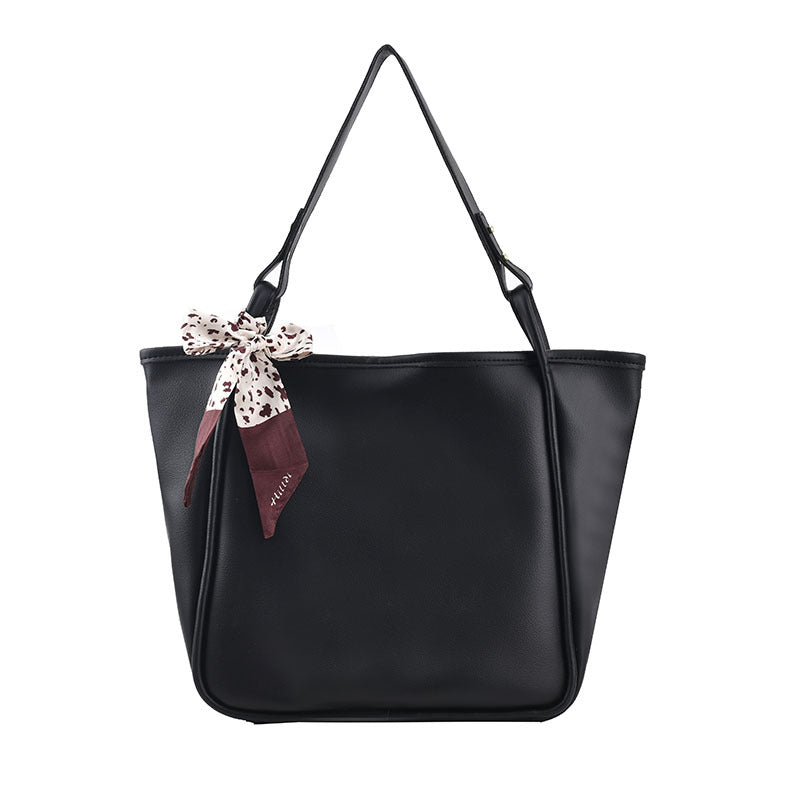 Shoulder Bag New Autumn And Winter Retro Women's Bag Soft Leather Tote Bag Trend Line Shoulder Bag Mother Bag