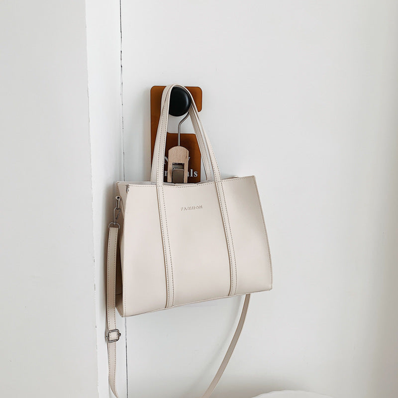 Large Capacity Bag Women's Spring New Fashion