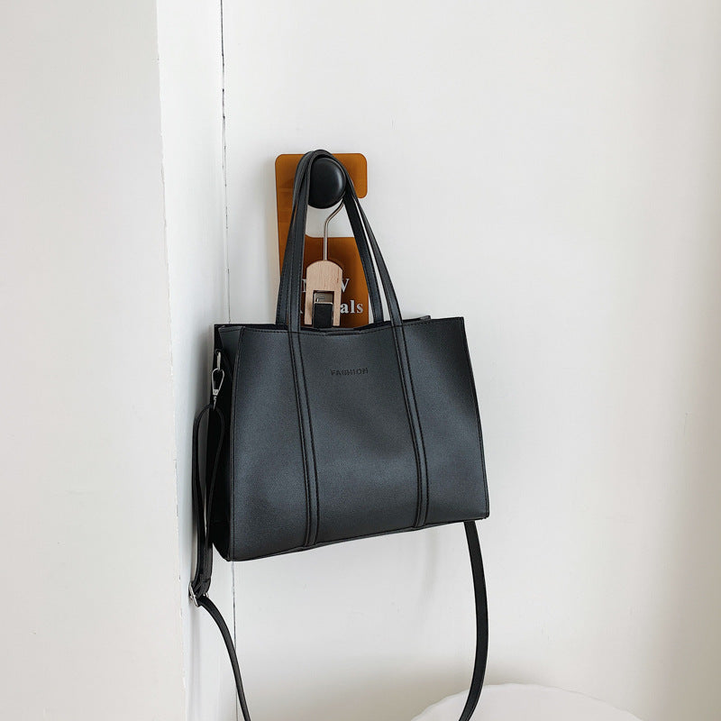 Large Capacity Bag Women's Spring New Fashion